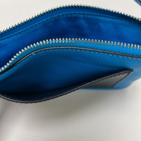 Coach Colorblock Corner Zip Small Navy Azure Blue Wristlet - Picture 4 of 6
